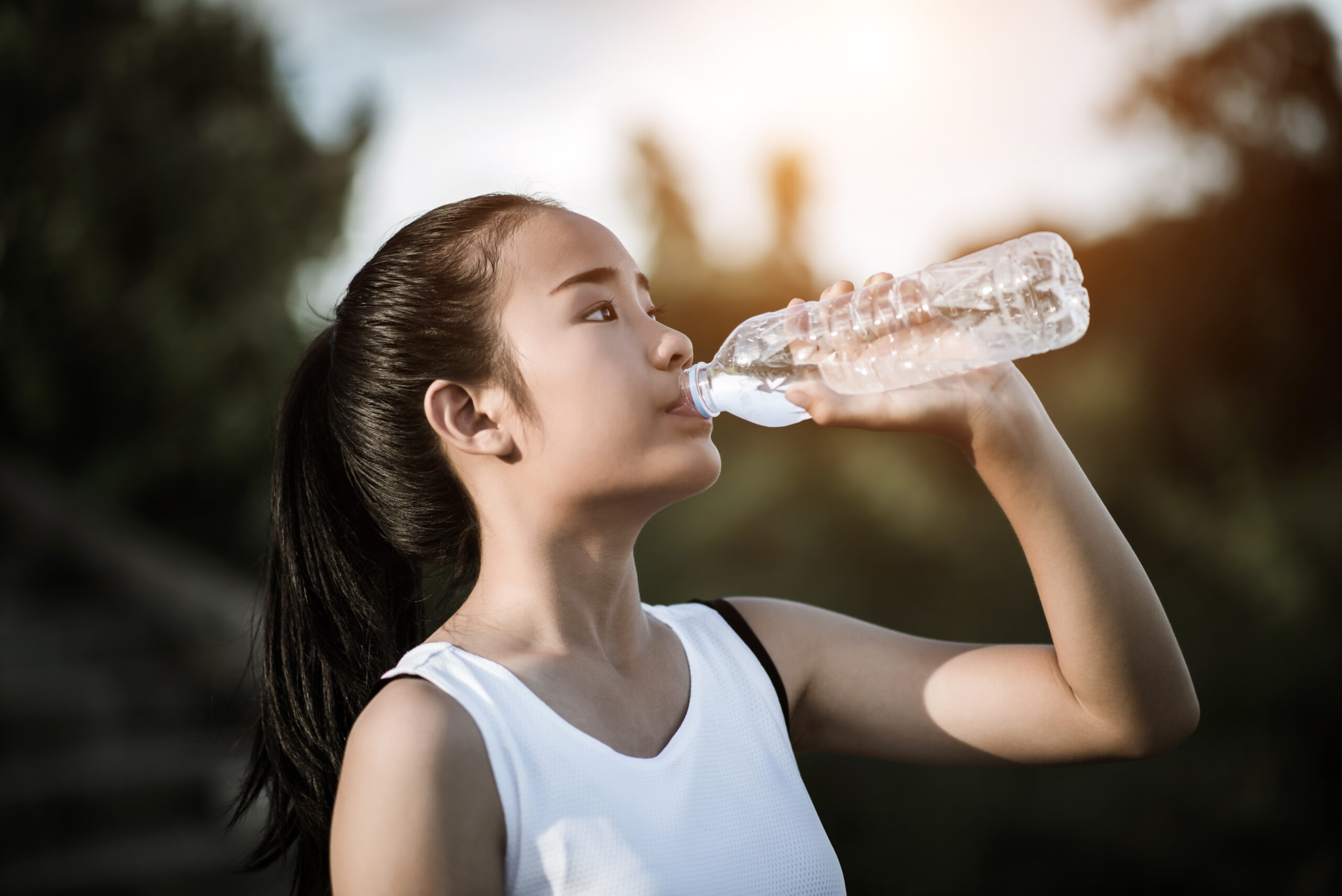 Drink plenty of water every day scaled